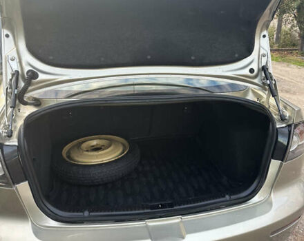 Мазда 3 2007 у Миколаєві на Automoto.ua Бежевий Мазда 3, об'ємом двигуна 1.6 л та пробігом 180 тис. км за 5300 $, фото 6 на Automoto.ua