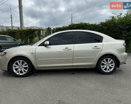 Бежевий Мазда 3, об'ємом двигуна 1.6 л та пробігом 166 тис. км за 7800 $, фото 3 на Automoto.ua