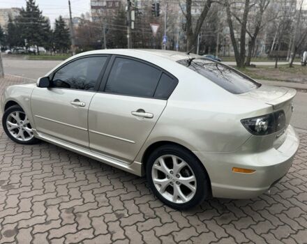 Бежевый Мазда 3, объемом двигателя 2 л и пробегом 184 тыс. км за 5350 $, фото 4 на Automoto.ua