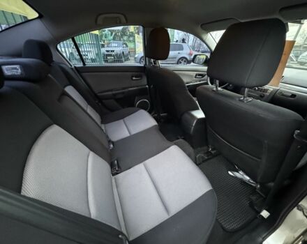 Бежевый Мазда 3, объемом двигателя 2 л и пробегом 184 тыс. км за 5350 $, фото 11 на Automoto.ua