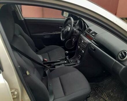 Бежевий Мазда 3, об'ємом двигуна 1.6 л та пробігом 200 тис. км за 4500 $, фото 6 на Automoto.ua