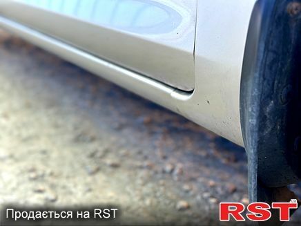 Бежевый Мазда 3, объемом двигателя 1.6 л и пробегом 226 тыс. км за 5600 $, фото 2 на Automoto.ua