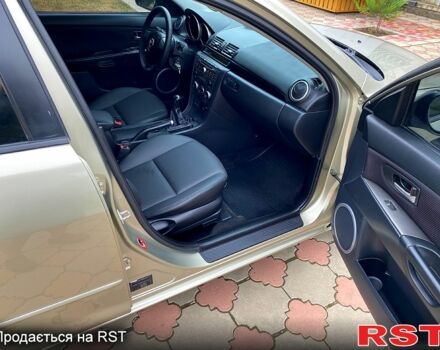 Бежевый Мазда 3, объемом двигателя 1.6 л и пробегом 178 тыс. км за 5200 $, фото 5 на Automoto.ua