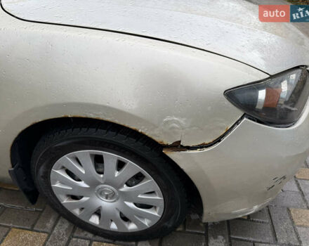 Бежевий Мазда 3, об'ємом двигуна 1.6 л та пробігом 230 тис. км за 5000 $, фото 12 на Automoto.ua