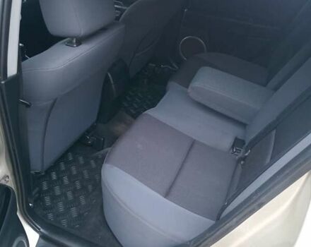 Бежевий Мазда 3, об'ємом двигуна 1.6 л та пробігом 223 тис. км за 5400 $, фото 8 на Automoto.ua