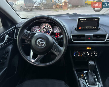 Бежевый Мазда 3, объемом двигателя 2 л и пробегом 200 тыс. км за 10000 $, фото 14 на Automoto.ua