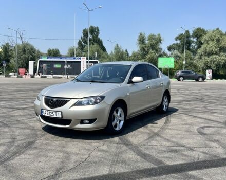 Бежевый Мазда 3, объемом двигателя 1.6 л и пробегом 340 тыс. км за 3999 $, фото 1 на Automoto.ua