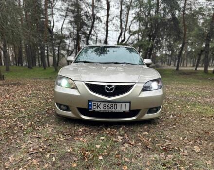Бежевый Мазда 3, объемом двигателя 1.6 л и пробегом 252 тыс. км за 4000 $, фото 1 на Automoto.ua