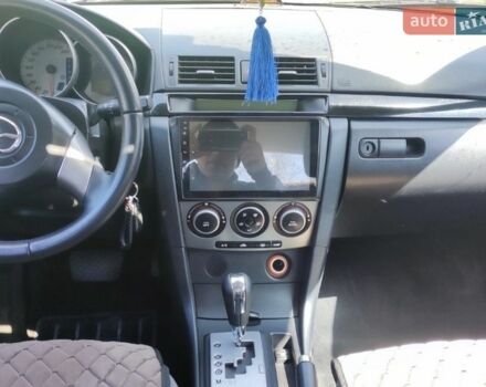 Бежевый Мазда 3, объемом двигателя 1.6 л и пробегом 250 тыс. км за 4900 $, фото 1 на Automoto.ua