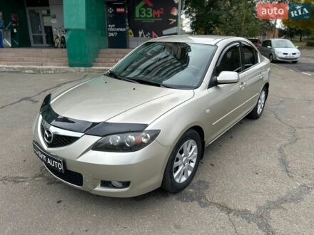 Бежевий Мазда 3, об'ємом двигуна 2 л та пробігом 189 тис. км за 5600 $, фото 1 на Automoto.ua
