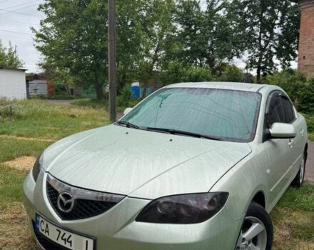 Бежевый Мазда 3, объемом двигателя 2 л и пробегом 200 тыс. км за 5500 $, фото 1 на Automoto.ua