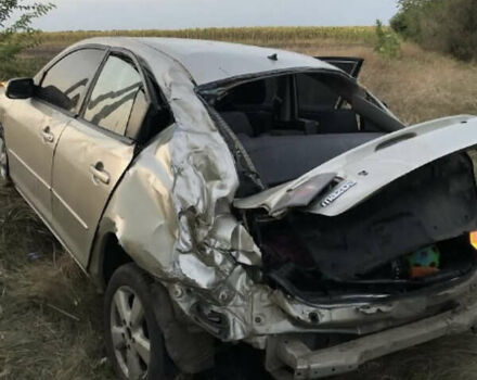 Бежевый Мазда 3, объемом двигателя 1.6 л и пробегом 222 тыс. км за 1500 $, фото 1 на Automoto.ua