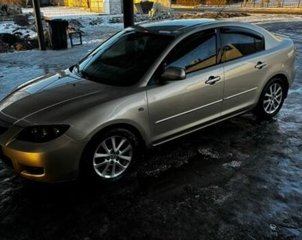 Бежевий Мазда 3, об'ємом двигуна 2 л та пробігом 223 тис. км за 5600 $, фото 1 на Automoto.ua