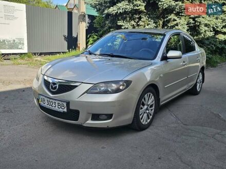 Мазда 3 2009 в Киеве на Automoto.ua Бежевый Мазда 3, объемом двигателя 1.6 л и пробегом 220 тыс. км за 4000 $, фото 1 на Automoto.ua