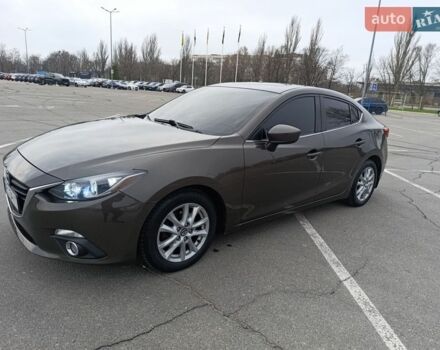 Бежевий Мазда 3, об'ємом двигуна 2 л та пробігом 160 тис. км за 9800 $, фото 1 на Automoto.ua