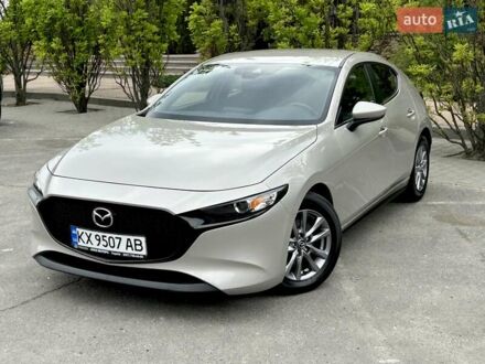 Мазда 3 2022 в Харькове на Automoto.ua Бежевый Мазда 3, объемом двигателя 2.5 л и пробегом 27 тыс. км за 16500 $, фото 1 на Automoto.ua