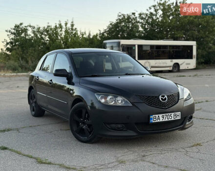 Черный Мазда 3, объемом двигателя 1.6 л и пробегом 270 тыс. км за 4500 $, фото 1 на Automoto.ua