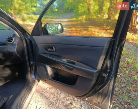 Мазда 3 2004 в Сумах на Automoto.ua Черный Мазда 3, объемом двигателя 1.56 л и пробегом 250 тыс. км за 2900 $, фото 3 на Automoto.ua