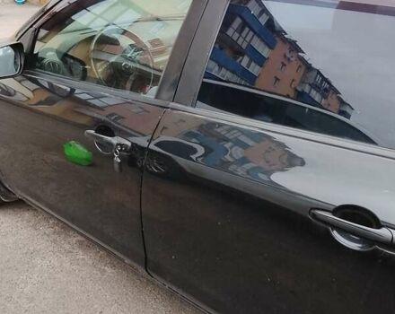 Черный Мазда 3, объемом двигателя 2 л и пробегом 182 тыс. км за 4800 $, фото 5 на Automoto.ua