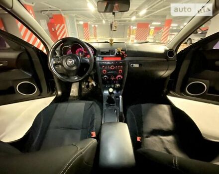 Черный Мазда 3, объемом двигателя 2 л и пробегом 298 тыс. км за 3600 $, фото 5 на Automoto.ua