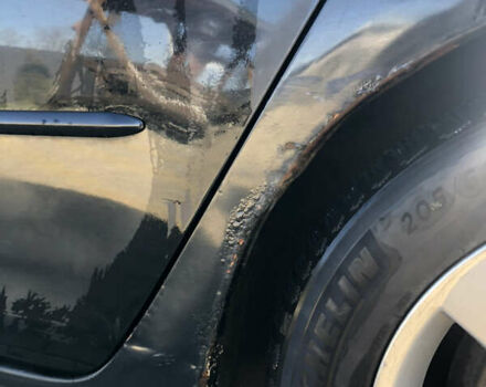 Чорний Мазда 3, об'ємом двигуна 1.56 л та пробігом 280 тис. км за 3200 $, фото 5 на Automoto.ua