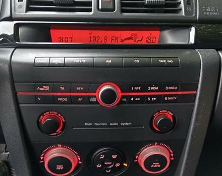 Черный Мазда 3, объемом двигателя 1.6 л и пробегом 171 тыс. км за 3600 $, фото 11 на Automoto.ua