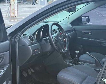 Черный Мазда 3, объемом двигателя 0 л и пробегом 200 тыс. км за 4500 $, фото 6 на Automoto.ua