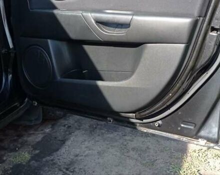 Черный Мазда 3, объемом двигателя 1.6 л и пробегом 322 тыс. км за 4700 $, фото 9 на Automoto.ua