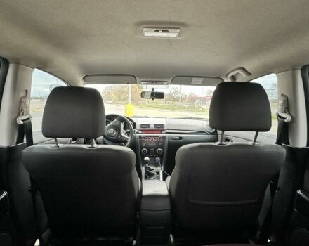 Черный Мазда 3, объемом двигателя 1.3 л и пробегом 190 тыс. км за 3200 $, фото 6 на Automoto.ua