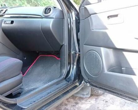 Черный Мазда 3, объемом двигателя 1.6 л и пробегом 322 тыс. км за 4700 $, фото 7 на Automoto.ua