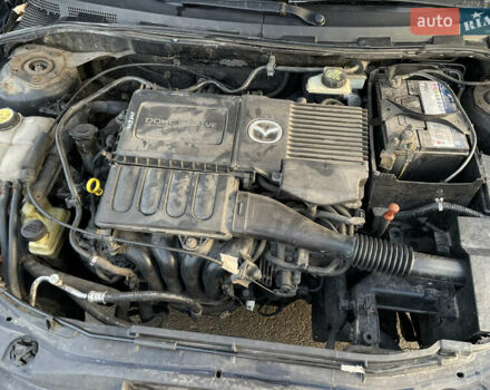 Черный Мазда 3, объемом двигателя 1.6 л и пробегом 360 тыс. км за 4600 $, фото 26 на Automoto.ua