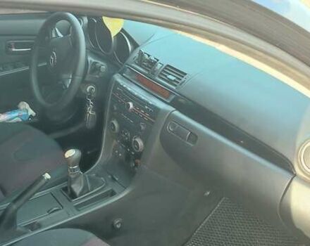 Чорний Мазда 3, об'ємом двигуна 1.6 л та пробігом 316 тис. км за 4300 $, фото 3 на Automoto.ua