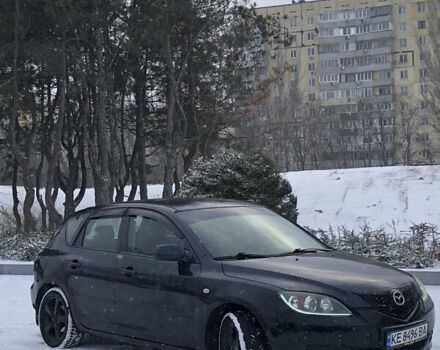Черный Мазда 3, объемом двигателя 1.6 л и пробегом 296 тыс. км за 4499 $, фото 5 на Automoto.ua