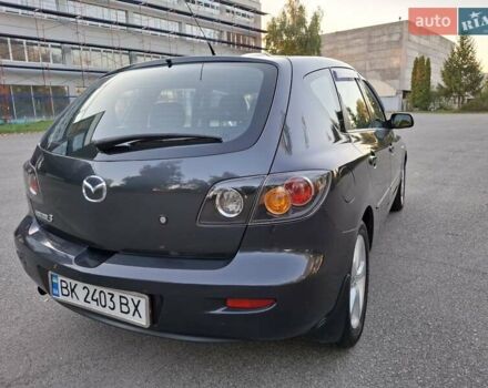 Чорний Мазда 3, об'ємом двигуна 1.6 л та пробігом 193 тис. км за 4999 $, фото 3 на Automoto.ua