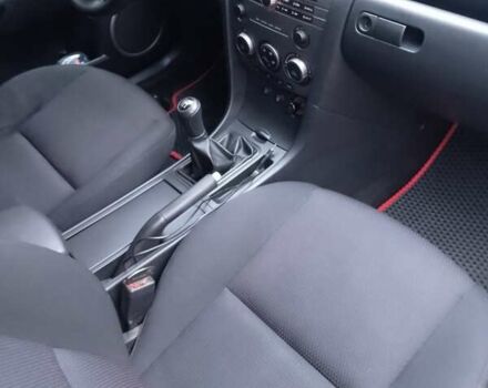 Чорний Мазда 3, об'ємом двигуна 1.6 л та пробігом 207 тис. км за 5200 $, фото 6 на Automoto.ua