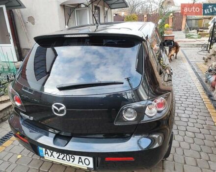 Черный Мазда 3, объемом двигателя 2 л и пробегом 110 тыс. км за 6500 $, фото 2 на Automoto.ua