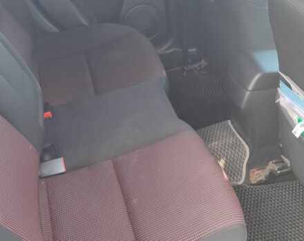 Черный Мазда 3, объемом двигателя 1.6 л и пробегом 316 тыс. км за 4300 $, фото 3 на Automoto.ua