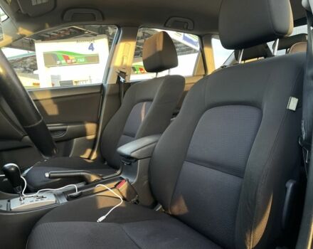 Черный Мазда 3, объемом двигателя 1.6 л и пробегом 360 тыс. км за 3700 $, фото 8 на Automoto.ua