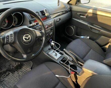 Черный Мазда 3, объемом двигателя 1.6 л и пробегом 360 тыс. км за 3700 $, фото 6 на Automoto.ua