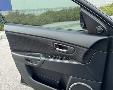 Чорний Мазда 3, об'ємом двигуна 1.6 л та пробігом 230 тис. км за 4500 $, фото 26 на Automoto.ua