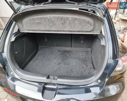 Черный Мазда 3, объемом двигателя 2 л и пробегом 110 тыс. км за 6500 $, фото 8 на Automoto.ua