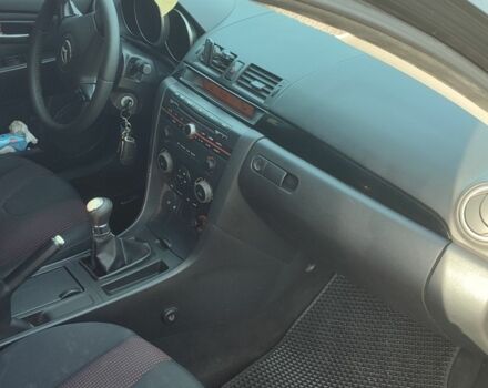 Черный Мазда 3, объемом двигателя 1.6 л и пробегом 316 тыс. км за 4300 $, фото 5 на Automoto.ua