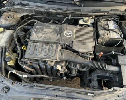 Черный Мазда 3, объемом двигателя 1.6 л и пробегом 360 тыс. км за 3700 $, фото 20 на Automoto.ua