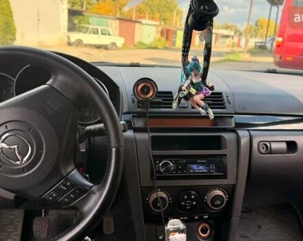 Черный Мазда 3, объемом двигателя 2 л и пробегом 338 тыс. км за 5500 $, фото 1 на Automoto.ua