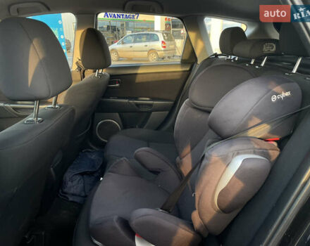 Черный Мазда 3, объемом двигателя 1.6 л и пробегом 360 тыс. км за 4600 $, фото 17 на Automoto.ua