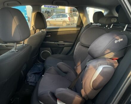 Черный Мазда 3, объемом двигателя 1.6 л и пробегом 360 тыс. км за 3700 $, фото 10 на Automoto.ua