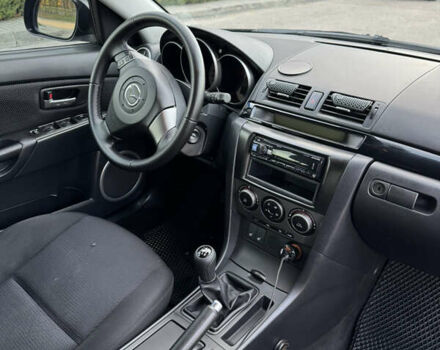 Чорний Мазда 3, об'ємом двигуна 1.6 л та пробігом 230 тис. км за 4500 $, фото 11 на Automoto.ua