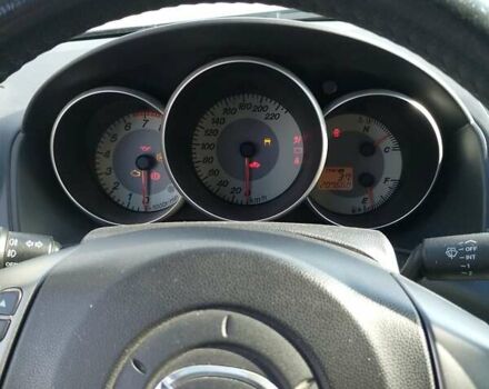 Чорний Мазда 3, об'ємом двигуна 1.6 л та пробігом 207 тис. км за 5200 $, фото 12 на Automoto.ua