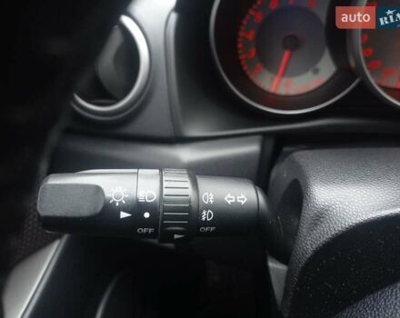 Черный Мазда 3, объемом двигателя 1.6 л и пробегом 165 тыс. км за 6100 $, фото 24 на Automoto.ua