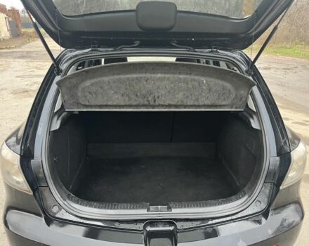 Черный Мазда 3, объемом двигателя 1.6 л и пробегом 212 тыс. км за 5500 $, фото 11 на Automoto.ua